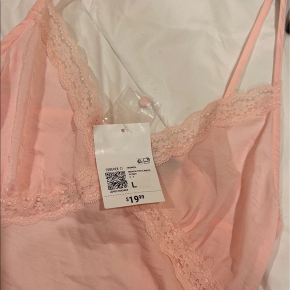 Top - Picture 2 of 4